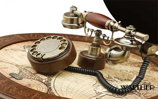 تلفن کلاسیک ایستاده